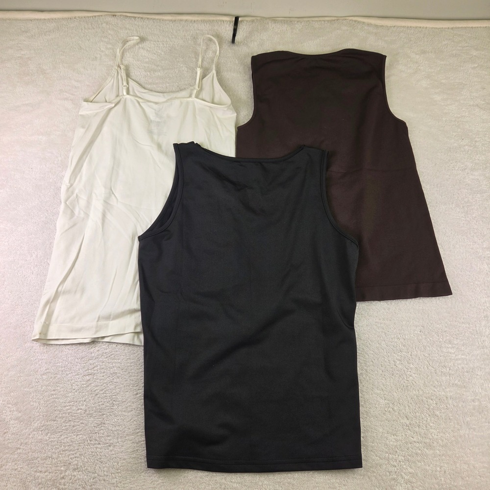 Black Sleeveless O-Ring Cutout Strappy Tank Top Modern Edgy Basic